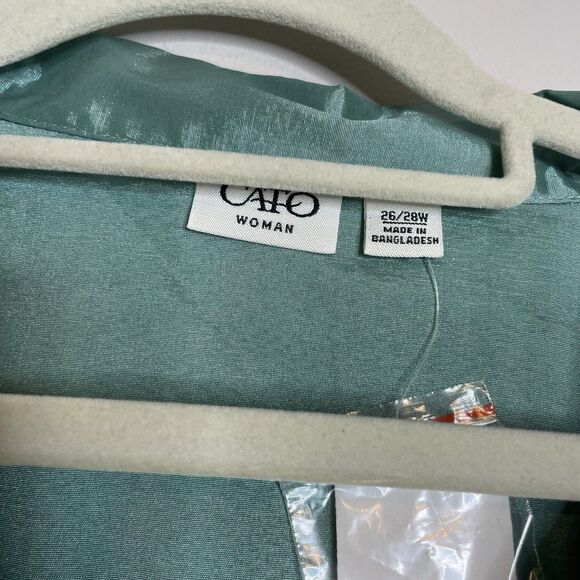 Cato Women’s Blouse Size 26/28 Green Satin Shiny Cuff Long Sleeve Button Front - Picture 2 of 4